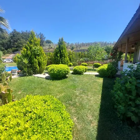 Muhtesem Havuzlu Villa Seferihisar