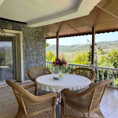Villa Muhtesem Havuzlu
